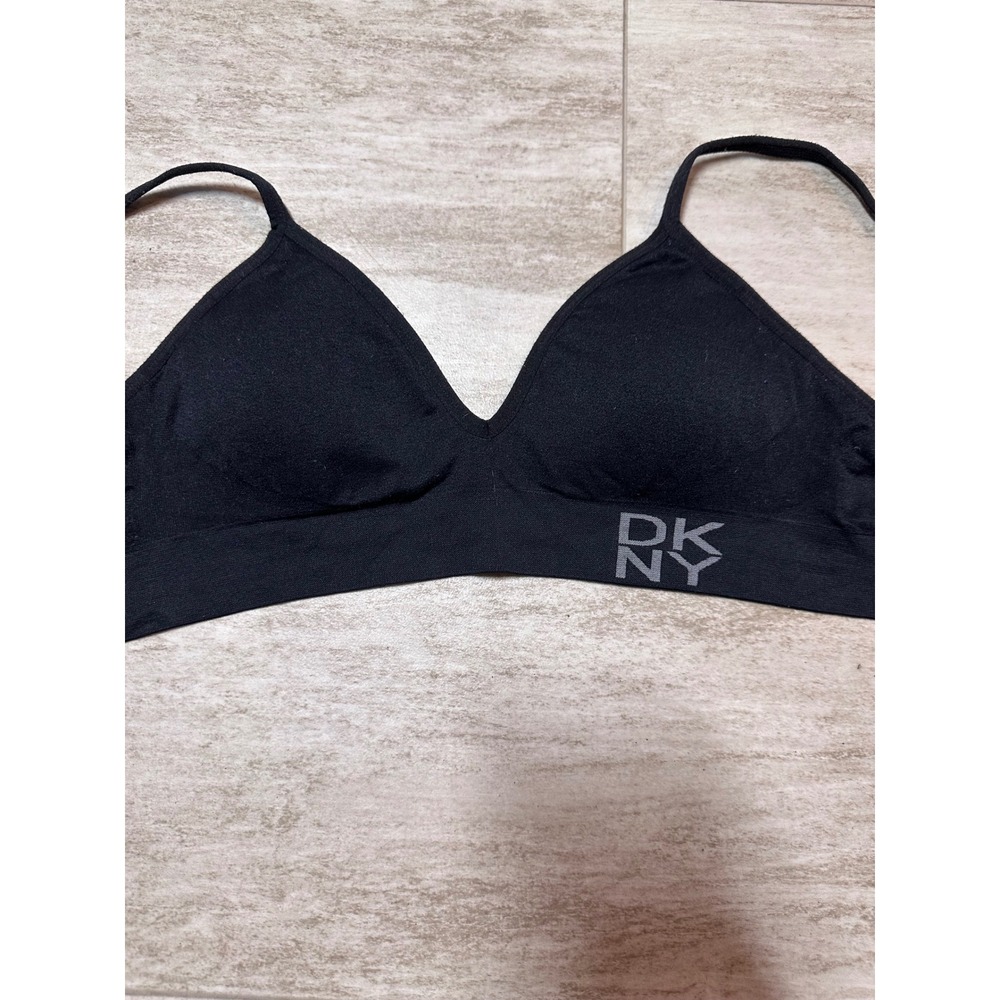 DKNY Bralette Womens Black Seamless‎ Logo V-Neck Adjustable Straps Comfort